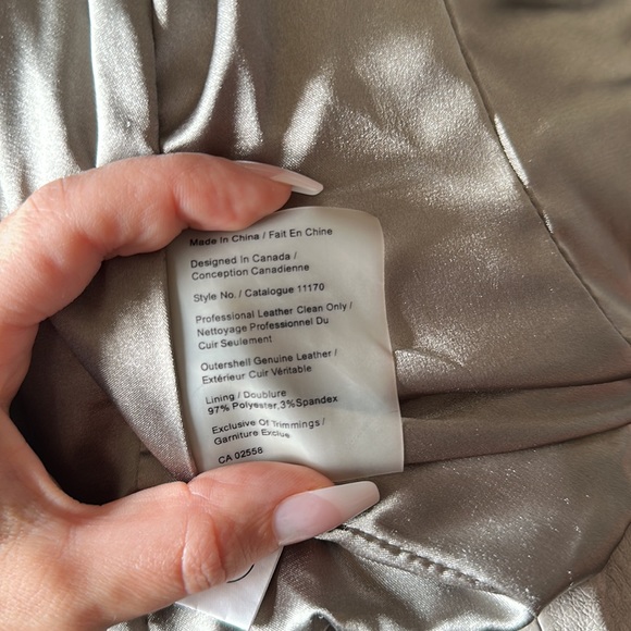 Beautiful leather jacket - Picture 5 of 5